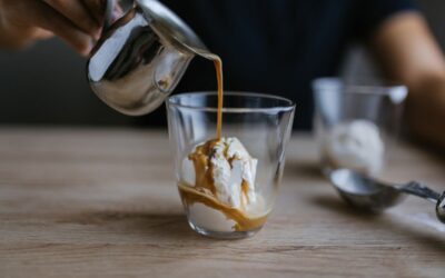 Affogato al caffè: la deliziosa combinazione di gelato e caffè